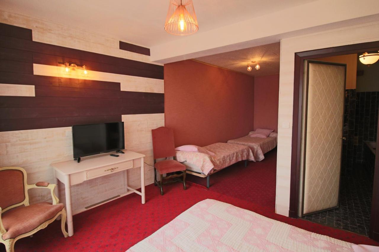 Le France Hotel Loudeac Exterior photo